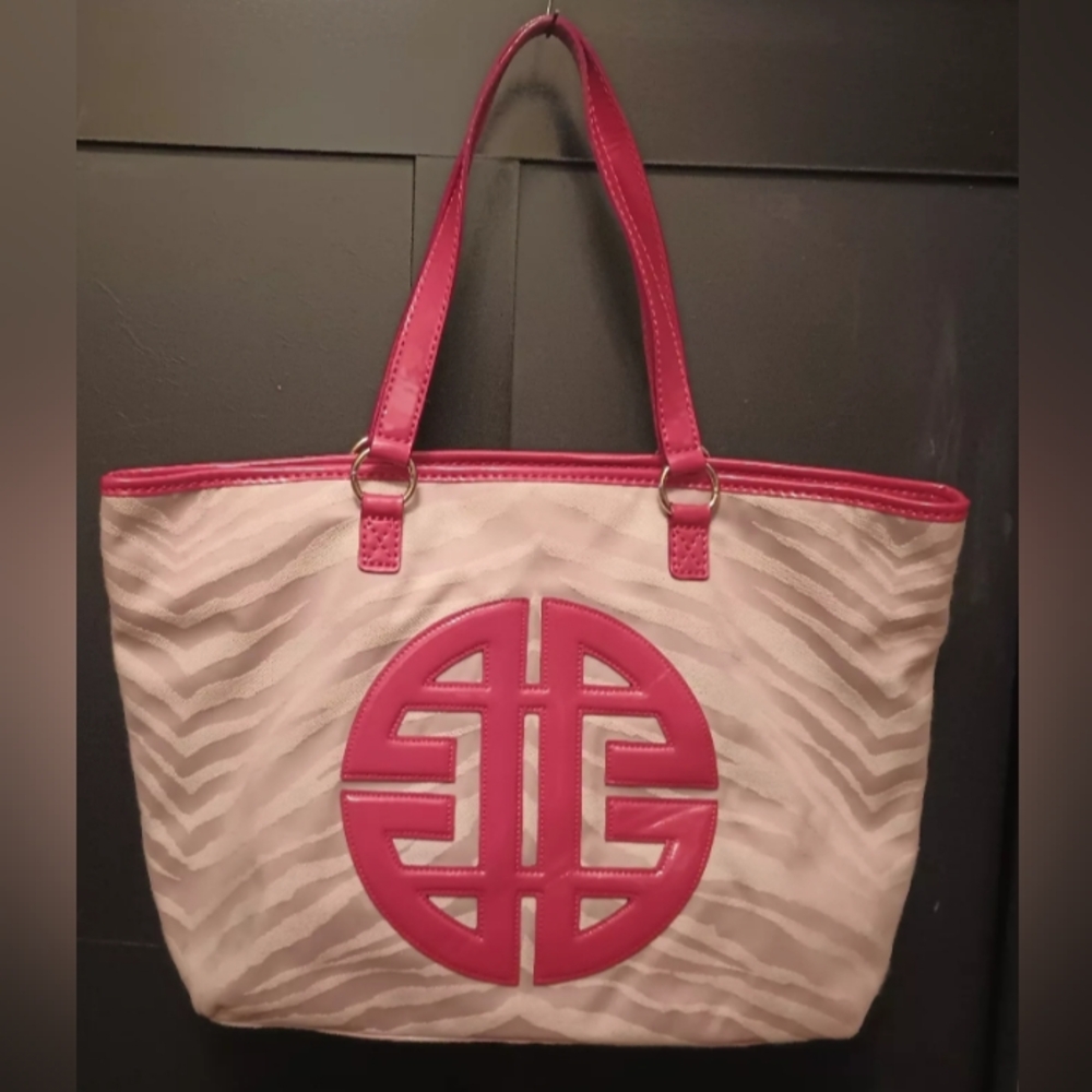 Antonio Melani handbag/purse.